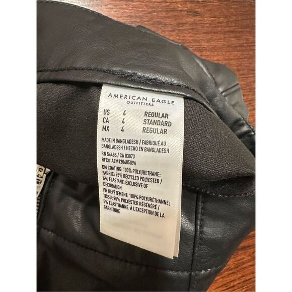 American Eagle Faux Leather Lined High Rise Mini Skirt Size 4 - Picture 4 of 5